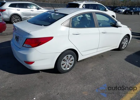 2016 Hyundai Accent Se z USA, uszkodzony, nr VIN KMHCT4AE2GU116367